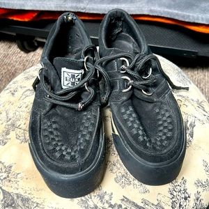 TUK Creepers